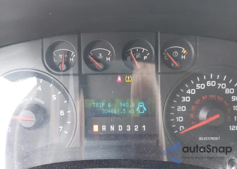 2010 Ford F-150 Fx2 Sport/Stx/Xl/Xlt z USA, uszkodzony, nr VIN 1FTEX1C85AFA91533